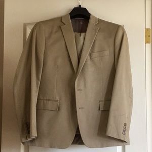 Men’s Ryan Seacrest Distinctive Suit